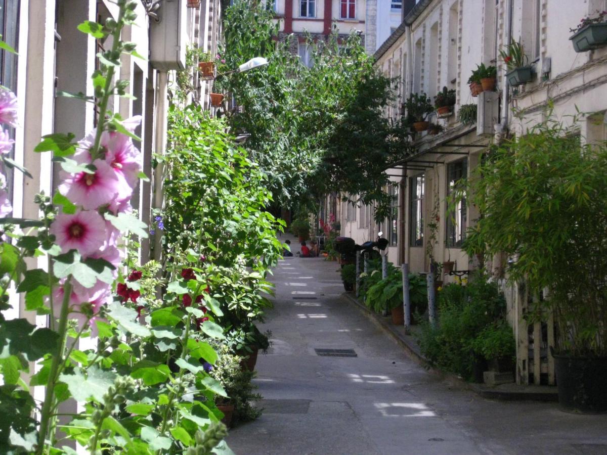 Cite Pilleux - Charming Studio In A Flowery Pedestrian Lane Paris Exterior photo
